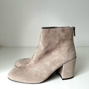 Stuart Weitzman beige taupe women suede leather short ancle boots booties 8.5